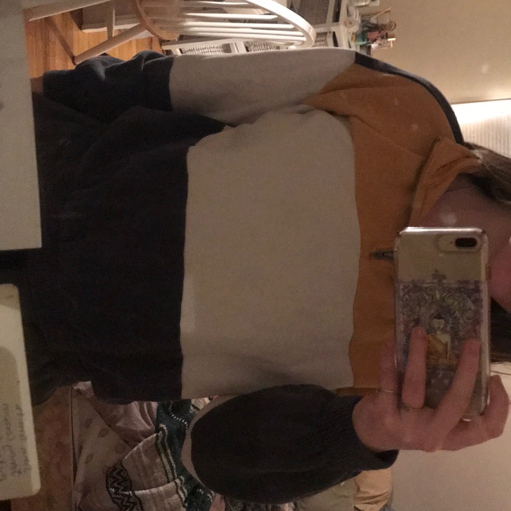 super cute pacsun sweatshirt